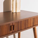 Rašomasis stalas Glo